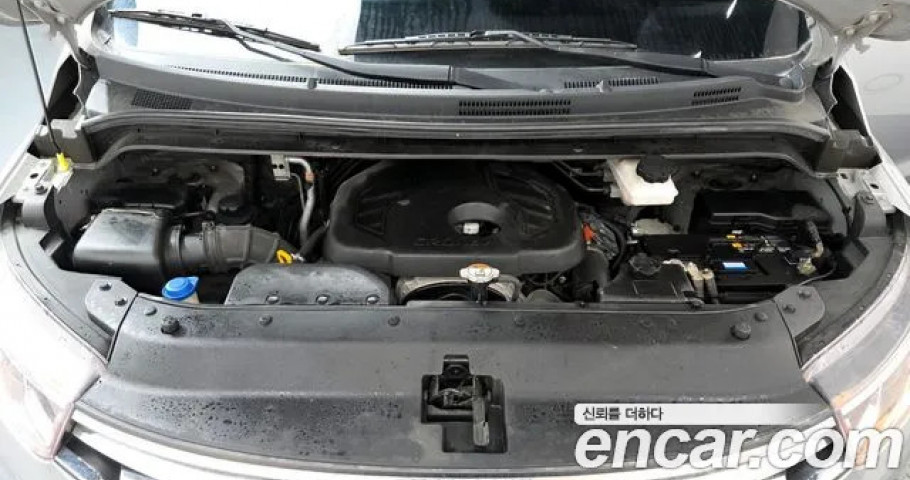 Hyundai Starex 