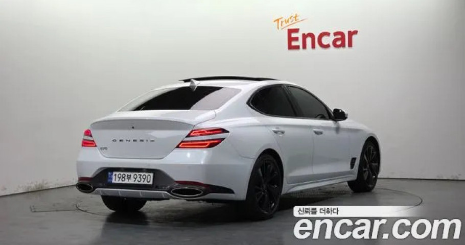 Genesis G70 