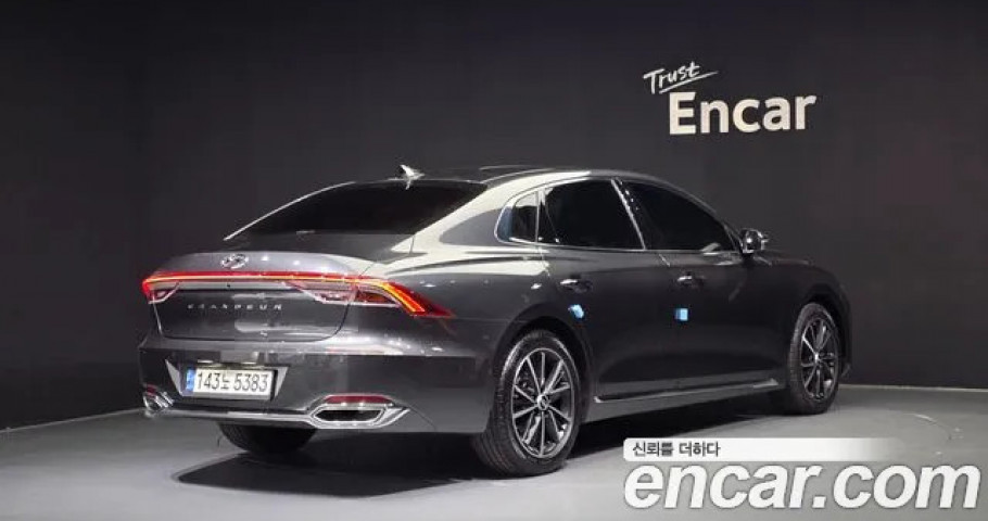 Hyundai Grandeur 