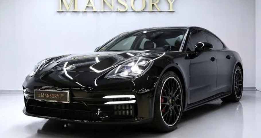 Porsche Panamera 