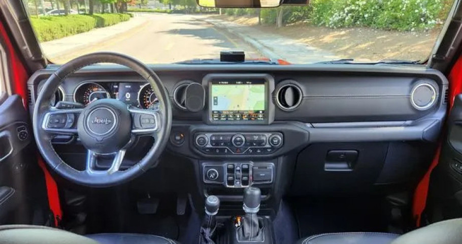 Jeep Wrangler 