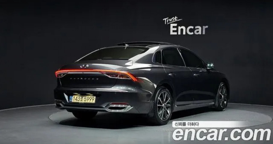 Hyundai Grandeur 