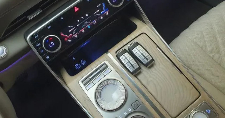 Genesis Gv80 