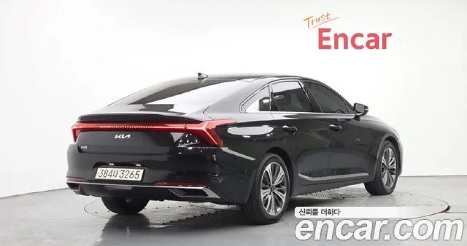 Kia K8 