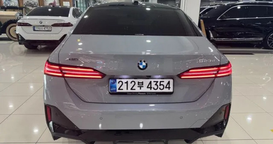 Bmw 5-Series 