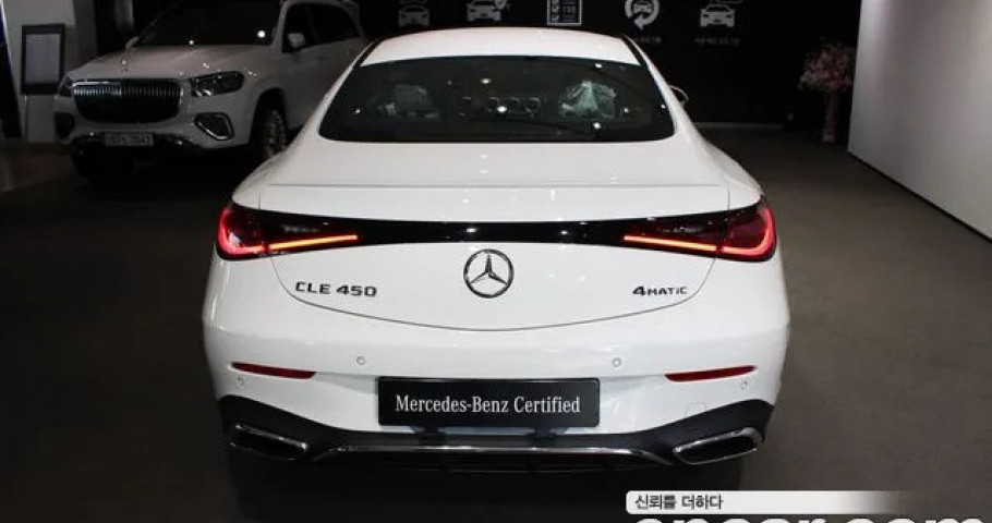 Mercedes-Benz Cle-Class 