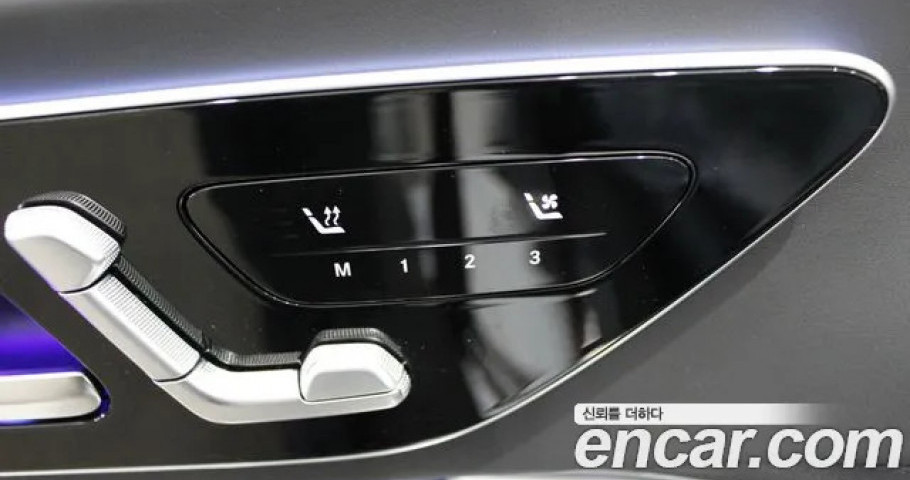Mercedes-Benz Cle-Class 