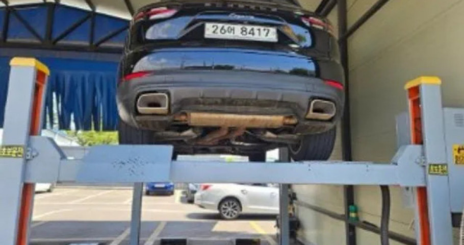 Porsche Cayenne 