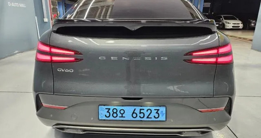 Genesis Gv60 