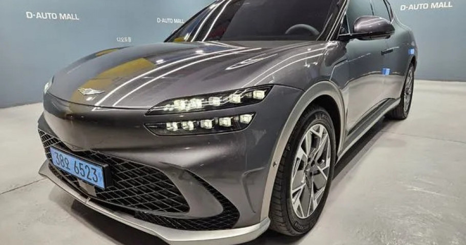 Genesis Gv60 