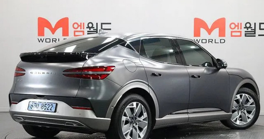 Genesis Gv60 