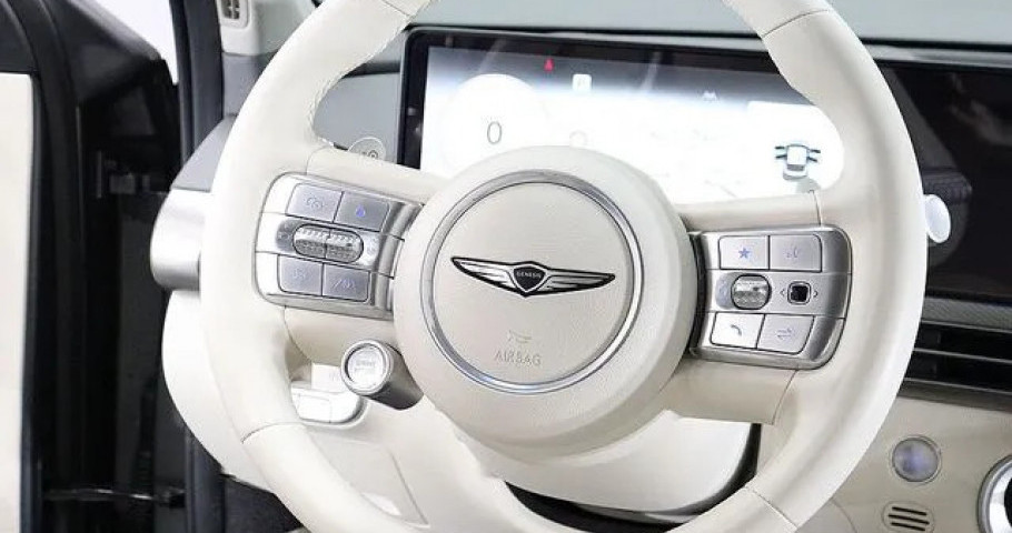 Genesis Gv60 
