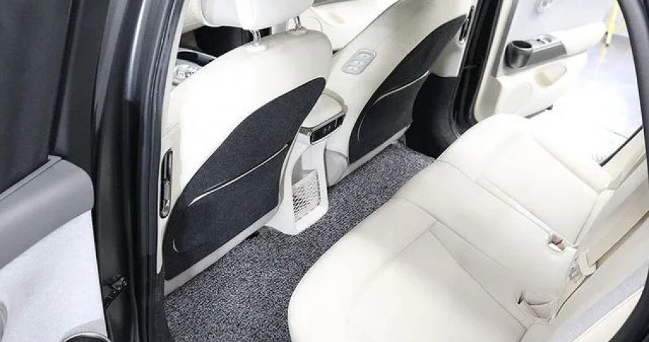 Genesis Gv60 