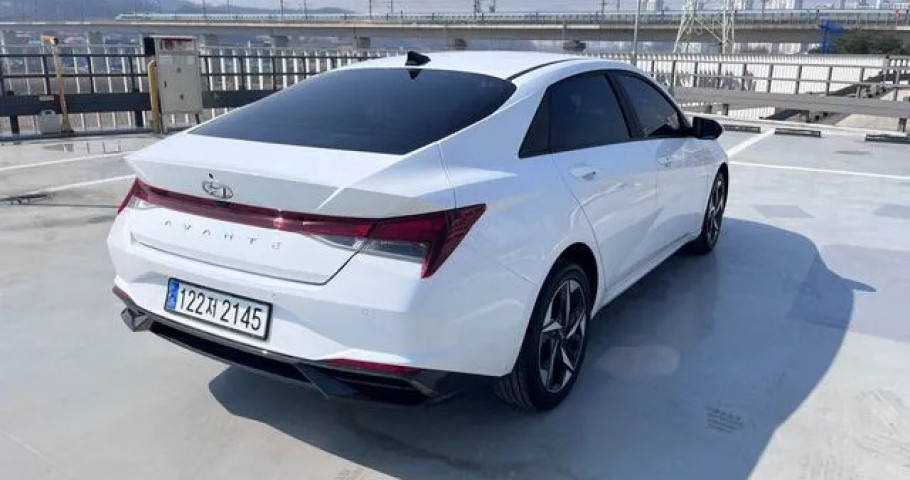 Hyundai Avante (Elantra) 