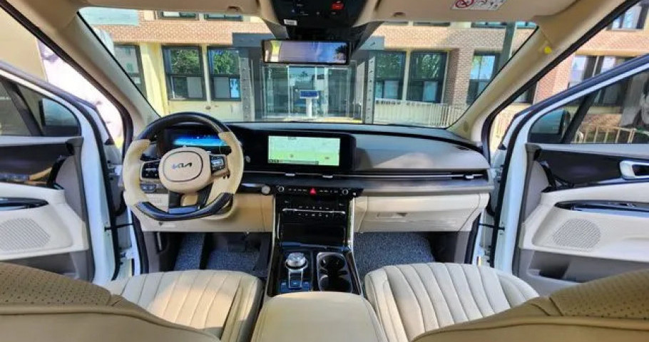 Kia Carnival 