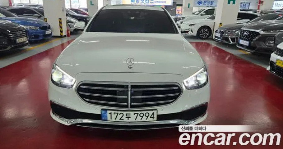 Mercedes-Benz E-Class 