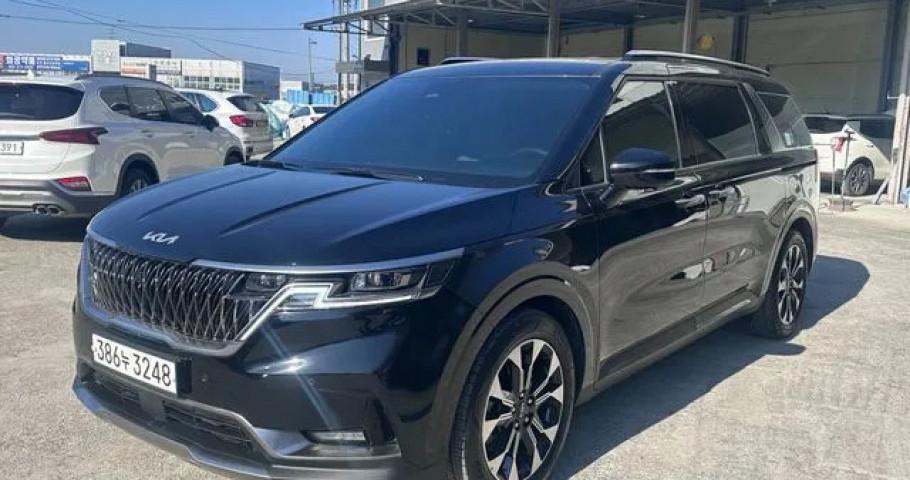 Kia Carnival 