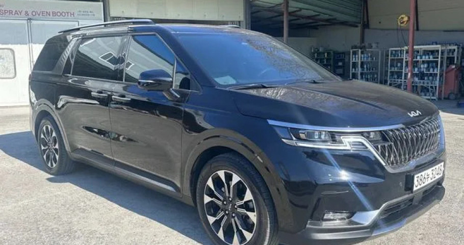 Kia Carnival 
