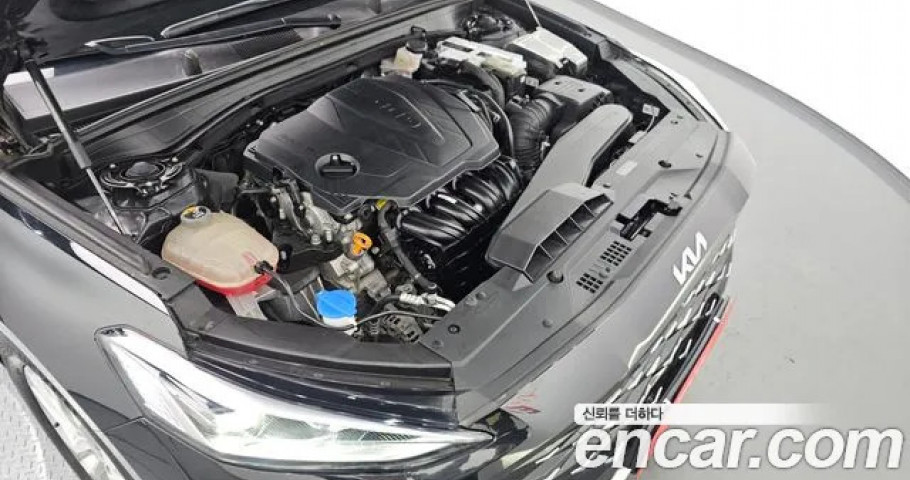 Kia K8 