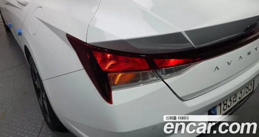 Hyundai Avante (Elantra) 