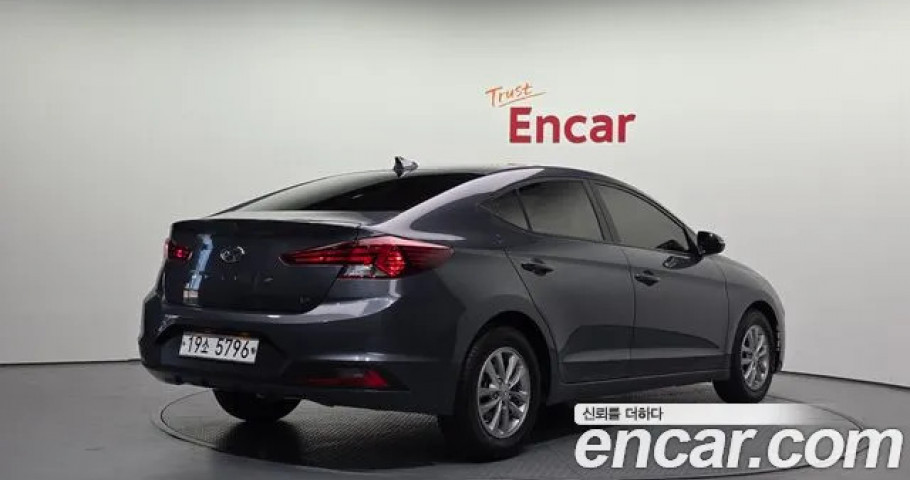 Hyundai Avante (Elantra) 