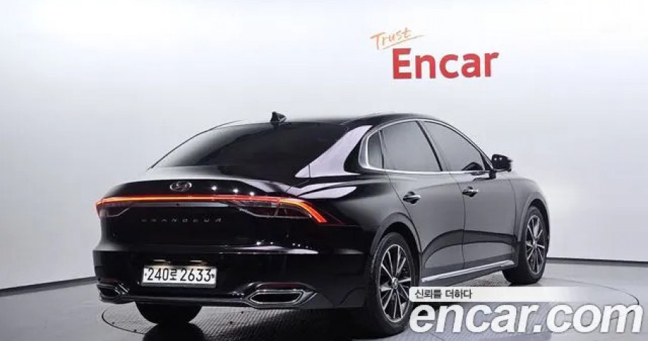 Hyundai Grandeur 