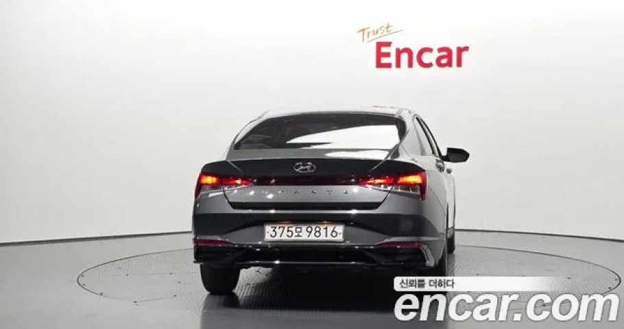 Hyundai Avante (Elantra) 