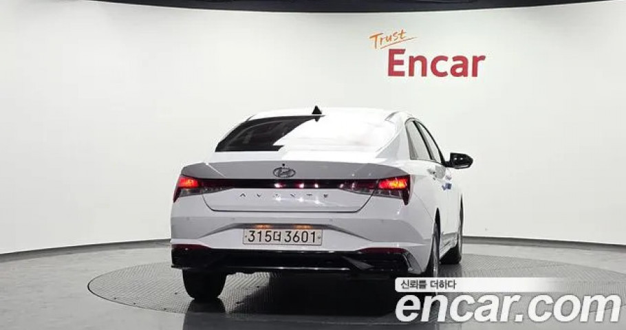 Hyundai Avante (Elantra) 