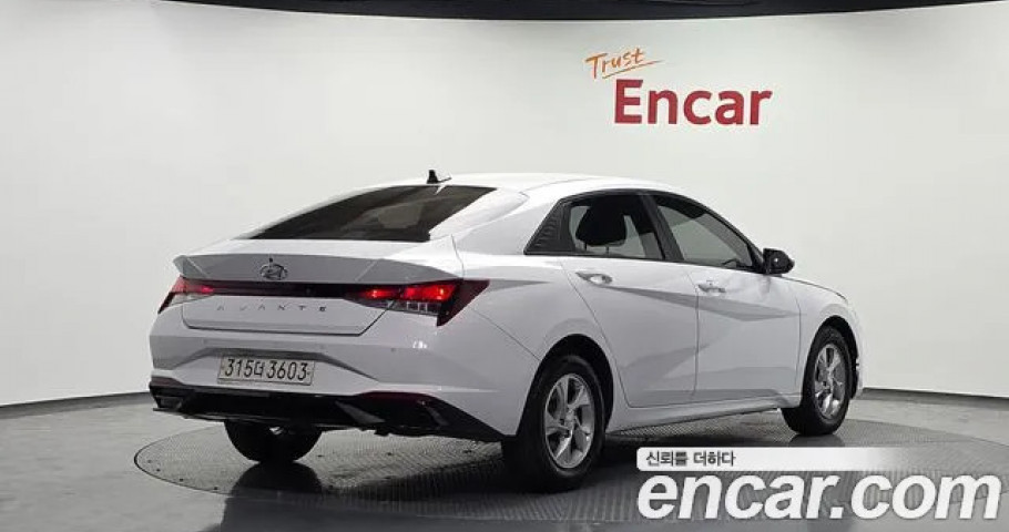 Hyundai Avante (Elantra) 