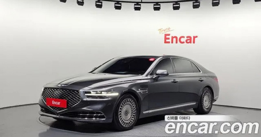 Genesis G90 