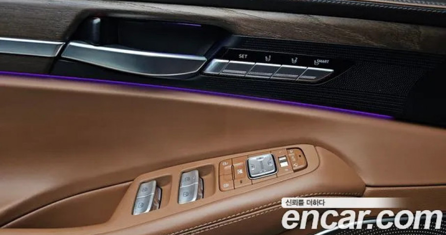 Genesis G90 