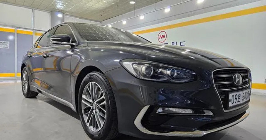 Hyundai Grandeur 