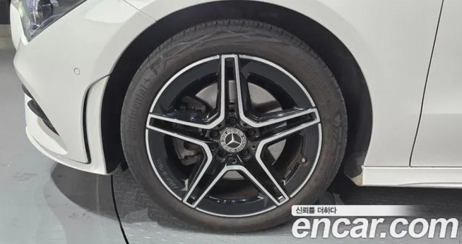 Mercedes-Benz Cla-Class 