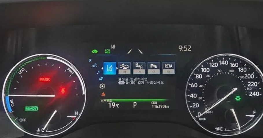 Toyota Sienna 