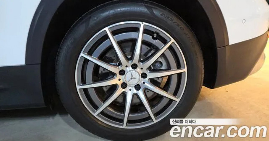 Mercedes-Benz Glb-Class 