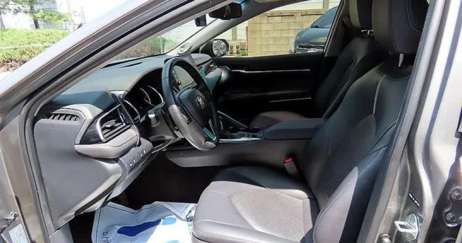 Toyota Camry 
