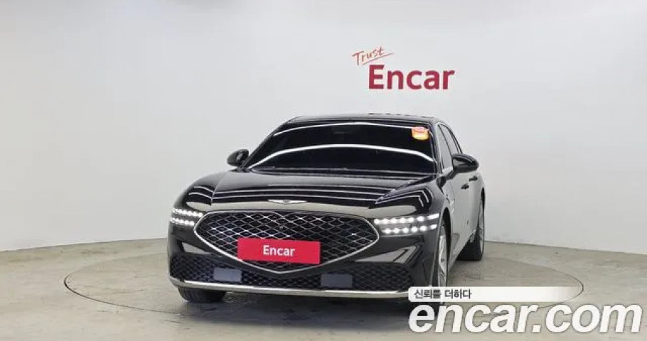 Genesis G90 