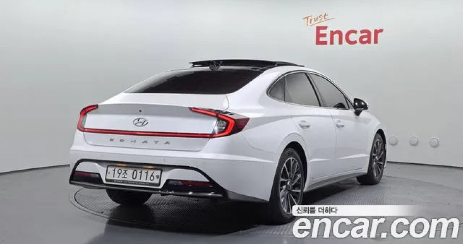 Hyundai Sonata 