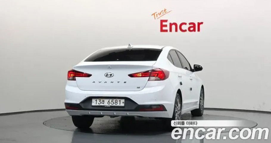 Hyundai Avante (Elantra) 