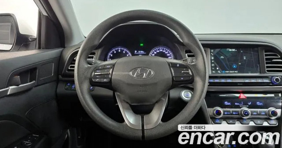 Hyundai Avante (Elantra) 