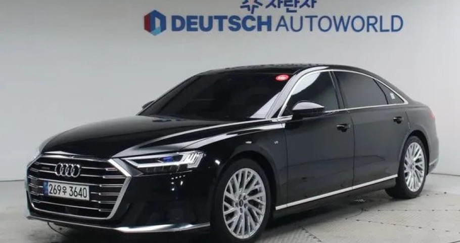 Audi A8 