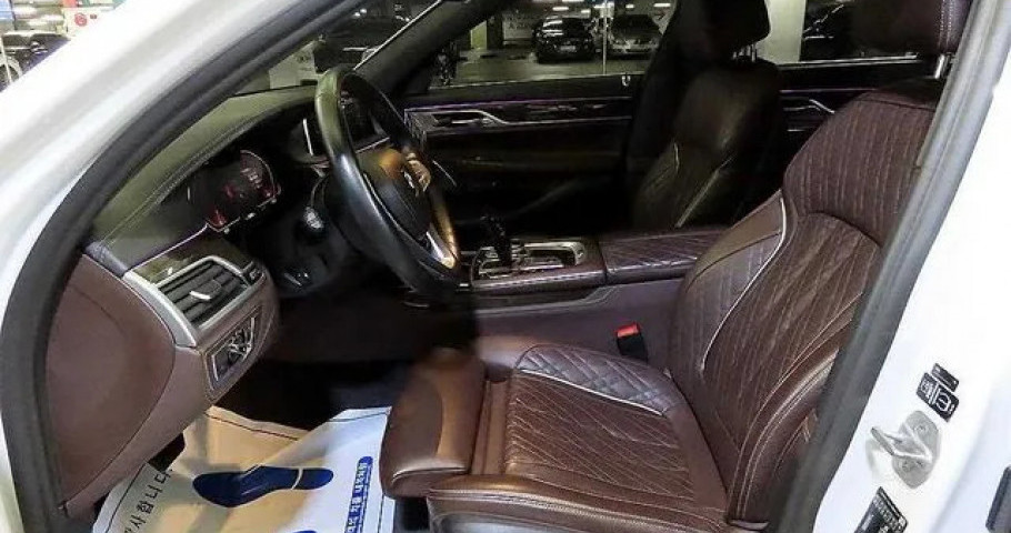 Bmw 7-Series 