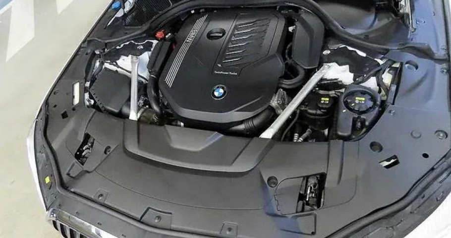 Bmw 7-Series 