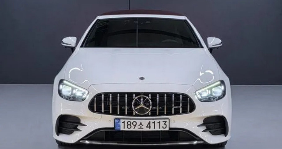 Mercedes-Benz E-Class 