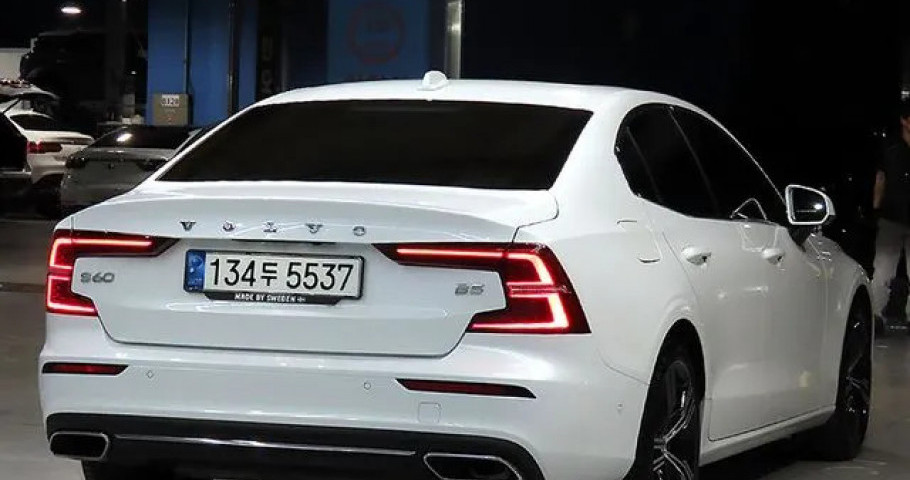 Volvo S60 