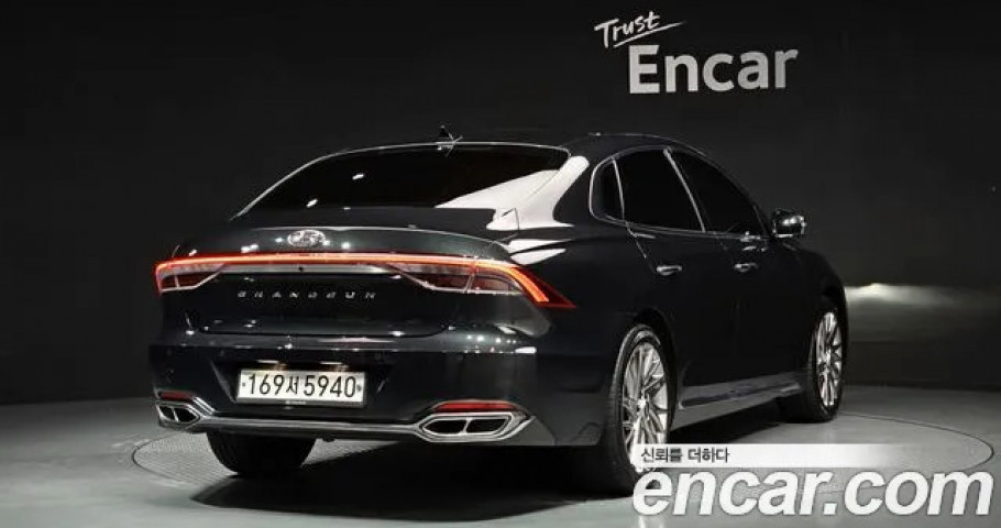 Hyundai Grandeur 