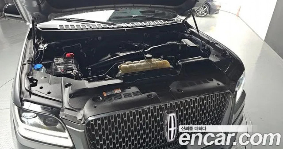 Lincoln Navigator 