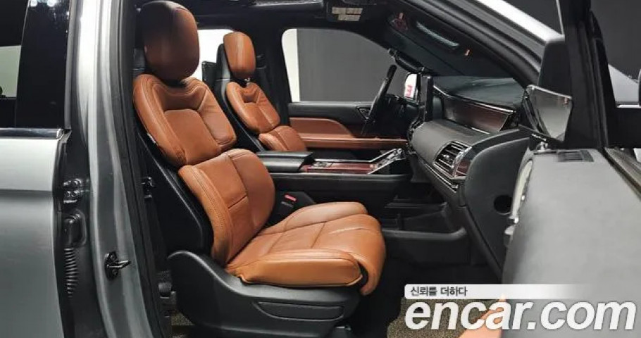 Lincoln Navigator 