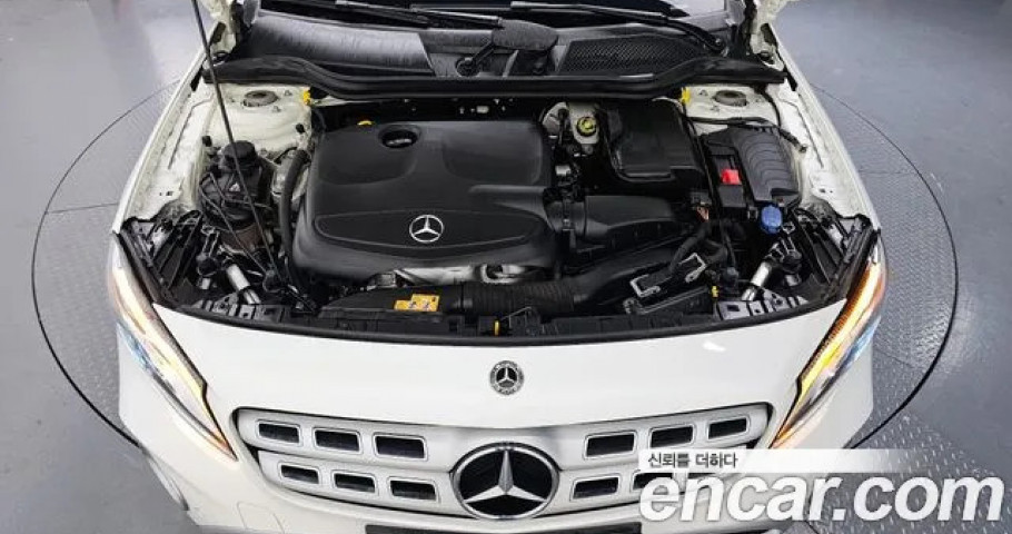Mercedes-Benz Gla-Class 