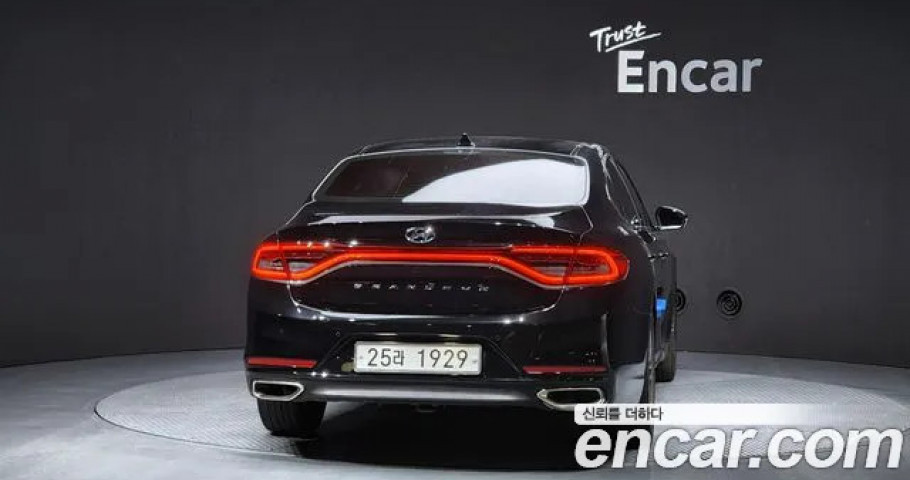 Hyundai Grandeur 
